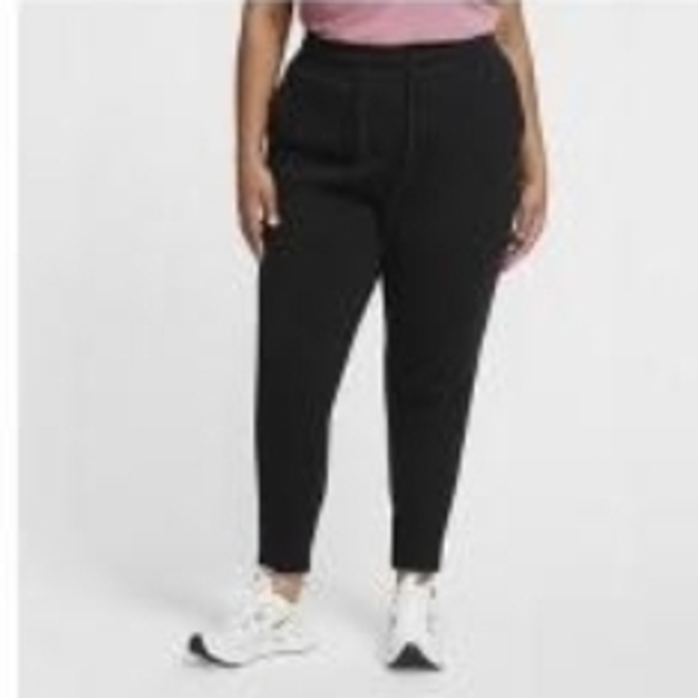 Nike Sportswear Tech Fleece